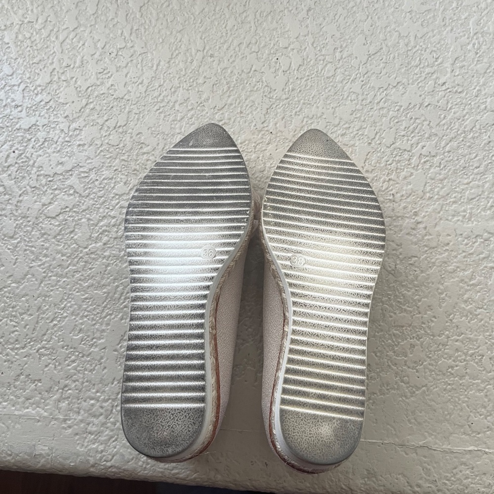 Shoes - Picture 3 of 3